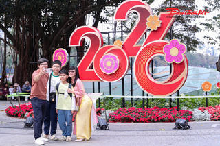 Khát vọng Việt Nam: Hoà bình, phồn vinh, hạnh phúc