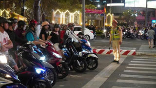 CSGT TP Đà Nẵng: Xuyên Tết, xuyên đêm phục vụ Nhân dân vui Xuân, đón Tết an toàn

