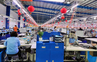 TPHCM: Doanh nghiệp khởi động sớm, tỷ lệ lao động trở lại cao