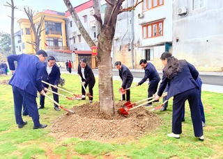 Lãnh đạo tỉnh Cao Bằng hưởng ứng phát động Tết trồng cây Xuân Bính Ngọ 2026