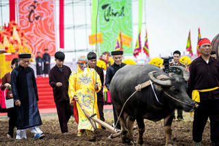 Ninh Bình: Tái hiện điển tích nghìn năm trong lễ hội tịch điền Đọi Sơn