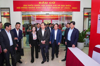 Chủ tịch Quốc hội kiểm tra công tác chuẩn bị bầu cử tại Hải Phòng