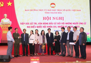 Thanh Hóa: Các ứng cử viên ĐBQH khóa XVI tiếp xúc, vận động bầu cử tại 5 đơn vị
