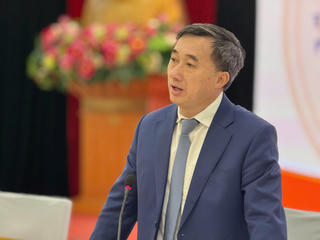 Cấm cơ sở bán buôn, bán lẻ thuốc lá trưng bày thuốc lá dưới mọi hình thức