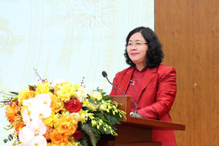 Chủ tịch UBTƯ MTTQ Việt Nam Bùi Thị Minh Hoài ứng cử Đại biểu Quốc hội khóa XVI tại Phú Thọ