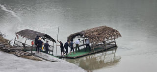 Thanh Hóa: Tiềm ẩn tai nạn trên lòng hồ Xuân Minh