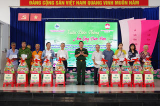 Bộ đội Biên phòng phát huy phẩm chất 'Bộ đội Cụ Hồ' trong thời kỳ mới