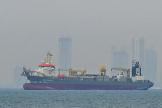 Thị trường năng lượng toàn cầu rung lắc do khủng hoảng Trung Đông