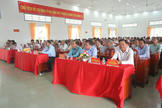 Chủ tịch UBND tỉnh Tây Ninh cam kết thu hút đầu tư, tạo nhiều việc làm cho người dân