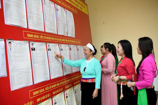 Bảo đảm quyền bầu cử cho cử tri được thực hiện như thế nào?