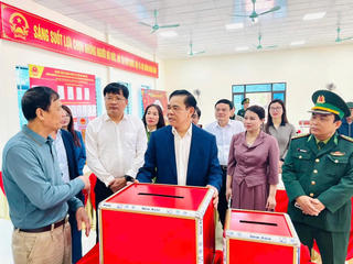 Nghệ An: Chủ tịch UBND tỉnh Võ Trọng Hải kiểm tra công tác chuẩn bị bầu cử tại một số địa phương