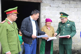 Giữ vững an ninh biên giới cho ngày hội lớn của nhân dân