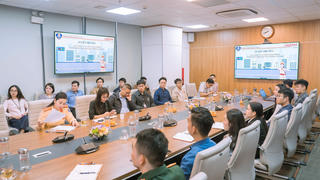 CSGT Hà Nội tuyên truyền Luật giao thông cho gần 10.000 cán bộ, nhân viên Viettel Post