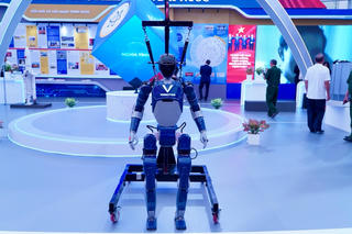 Triển khai các sản phẩm công nghệ chiến lược “Make in Vietnam”