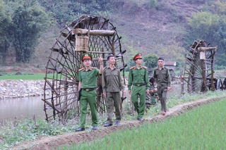 Cử tri vùng cao Sơn La gửi kỳ vọng vào Ngày hội non sông