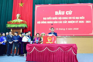 Mạch sống Tân Trào chảy dọc biên cương trong ngày hội lớn