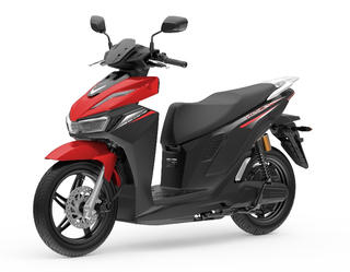 VinFast Viper: Mẫu xe máy điện đổi pin khuấy đảo giới văn phòng giữa bão giá xăng, “ưu đãi full combo” chỉ còn tính bằng giờ