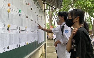 Tuyển sinh lớp 10 ở Hà Nội: Cân nhắc kỹ khi chọn nguyện vọng