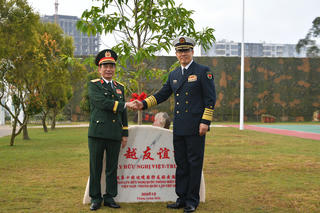 Đại tướng Phan Văn Giang tham dự các hoạt động giao lưu quốc phòng tại Trung Quốc