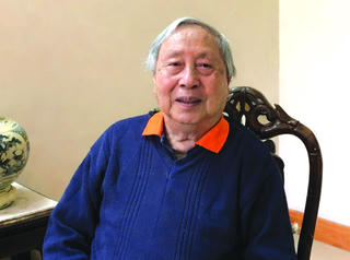 Giáo sư Đàm Trung Đồn: ‘Cả cuộc đời, tôi tự hào nhất là được làm điều mình thích’