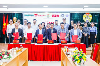 Báo Đại đoàn kết ký kết chương trình phối hợp tuyên truyền với Công đoàn Y tế Việt Nam