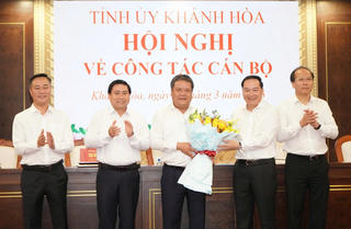 Chủ tịch UBND tỉnh Khánh Hòa được bầu giữ chức Bí thư Tỉnh ủy   