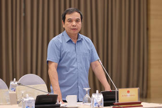 Vụ 300 tấn thịt lợn bệnh: Bộ GD&ĐT yêu cầu rà soát bếp ăn trường học, xử lý nghiêm vi phạm