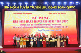 Bế mạc Liên hoan Tuyên truyền lưu động toàn quốc 2026