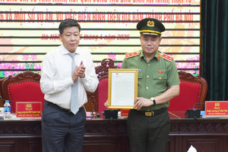 Thủ tướng Chính phủ biểu dương chiến công đặc biệt xuất sắc của Công an Hà Nội