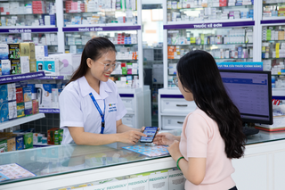 “Phá tan” nỗi lo bão giá với giải pháp y tế cho gia đình vừa được Long Châu ra mắt