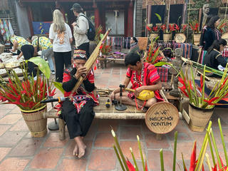 Kết nối di sản qua không gian nghệ thuật “Vườn ánh sáng”