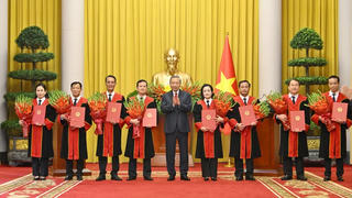 Tổng Bí thư, Chủ tịch nước Tô Lâm trao quyết định bổ nhiệm Thẩm phán TAND tối cao