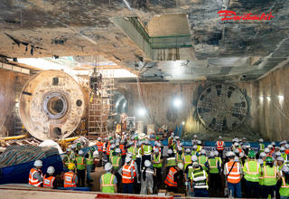 Metro Nhổn – Ga Hà Nội: Hoàn thành khoan hầm, máy đào hầm TBM thứ 2 cán đích ga S12 – Ga Hà Nội