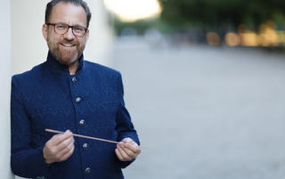 Bậc thầy chỉ huy từ Munich dẫn dắt giao hưởng “Melodies of Triumph”