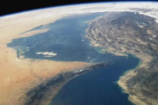 Mỹ phát động chiến dịch phong tỏa hệ thống cảng biển của Iran