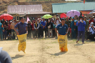 Tết Bunpimay kết nối nghĩa tình hai nước Việt-Lào