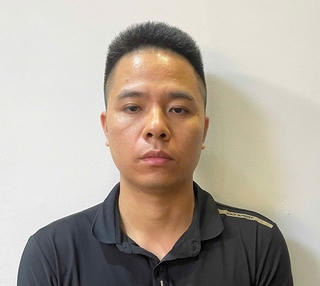 Khởi tố, bắt tạm giam 2 đối tượng giả danh nhà báo để cưỡng đoạt tài sản