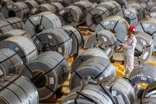 Xung đột tại Trung Đông đẩy nhu cầu nhôm Trung Quốc lên cao kỷ lục