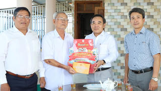 Khánh Hòa: Thăm, tặng quà cho người có công với cách mạng năm 2026