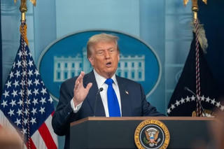 Mỹ-Iran tiến gần thỏa thuận hòa bình sau đề xuất bàn giao urani làm giàu