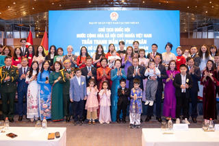 Chủ tịch Quốc hội Trần Thanh Mẫn gặp gỡ cộng đồng người Việt Nam tại Thổ Nhĩ Kỳ