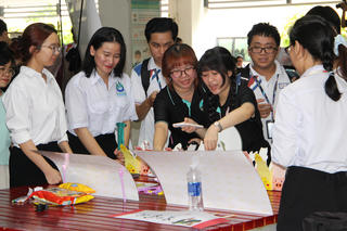 TP Hồ Chí Minh:
3.000 sinh viên các trường tham gia Ngày hội Sinh viên với ngoại ngữ
