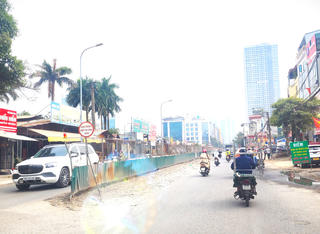 Hà Nội: Nỗ lực tháo gỡ tồn đọng ở “tuyến đường 10 năm vẫn chưa xong”