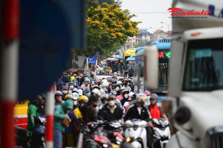 Hà Nội: Tính toán lại giờ hoạt động của các phương tiện, đảm bảo giữ nhịp lưu thông
