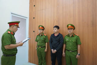 Công an TP Hồ Chí Minh khởi tố đối tượng cho vay nặng lãi 365%/năm