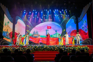 “Đất nước hôm nay” thắp lên niềm tự hào về hành trình thống nhất non sông