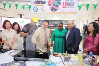 Đưa tinh hoa văn hóa quốc tế vào hành trang của nhân lực ngành du lịch