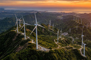 Khởi công nhà máy điện gió đầu tiên ở Quảng Ninh