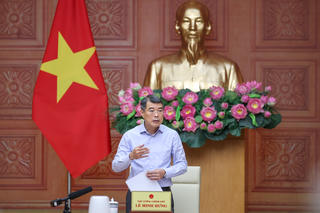 Thủ tướng: Nâng cao sức cạnh tranh, đưa du lịch trở thành ngành kinh tế mũi nhọn