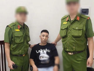 Hà Nội: Kịp thời khống chế đối tượng dùng dao hành hung tài xế xe công nghệ trong đêm